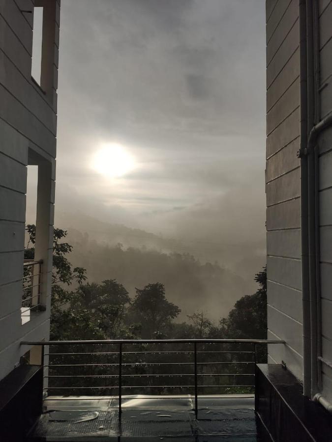 Nature Clouds Resort Munnar Dış mekan fotoğraf